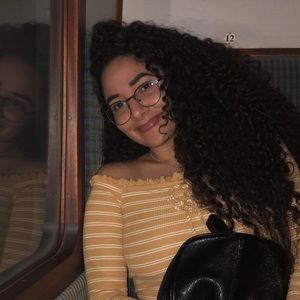 Meet your Posher, Andrea